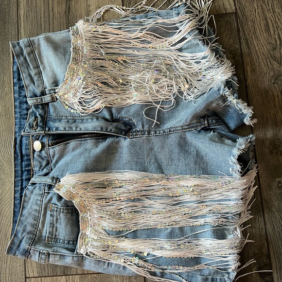 NWOT sequin fringe denim shorts - Picture 3 of 4